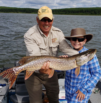 Northern Pike Fishing in Canada on the English River » Halley's Camps